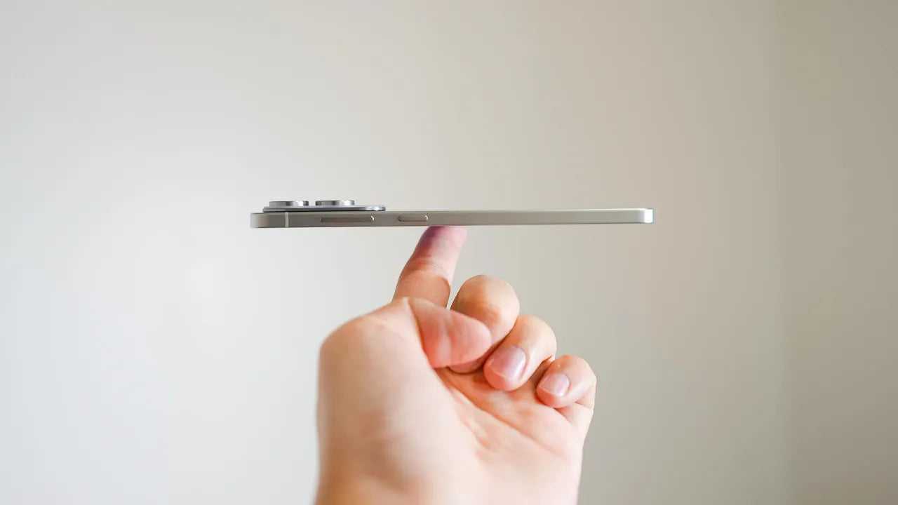 Samsung S25 Edge - Performances, AI Capabilities, Design & More